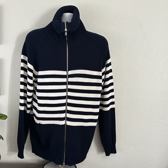 Lardini zip up sweater. Size L.